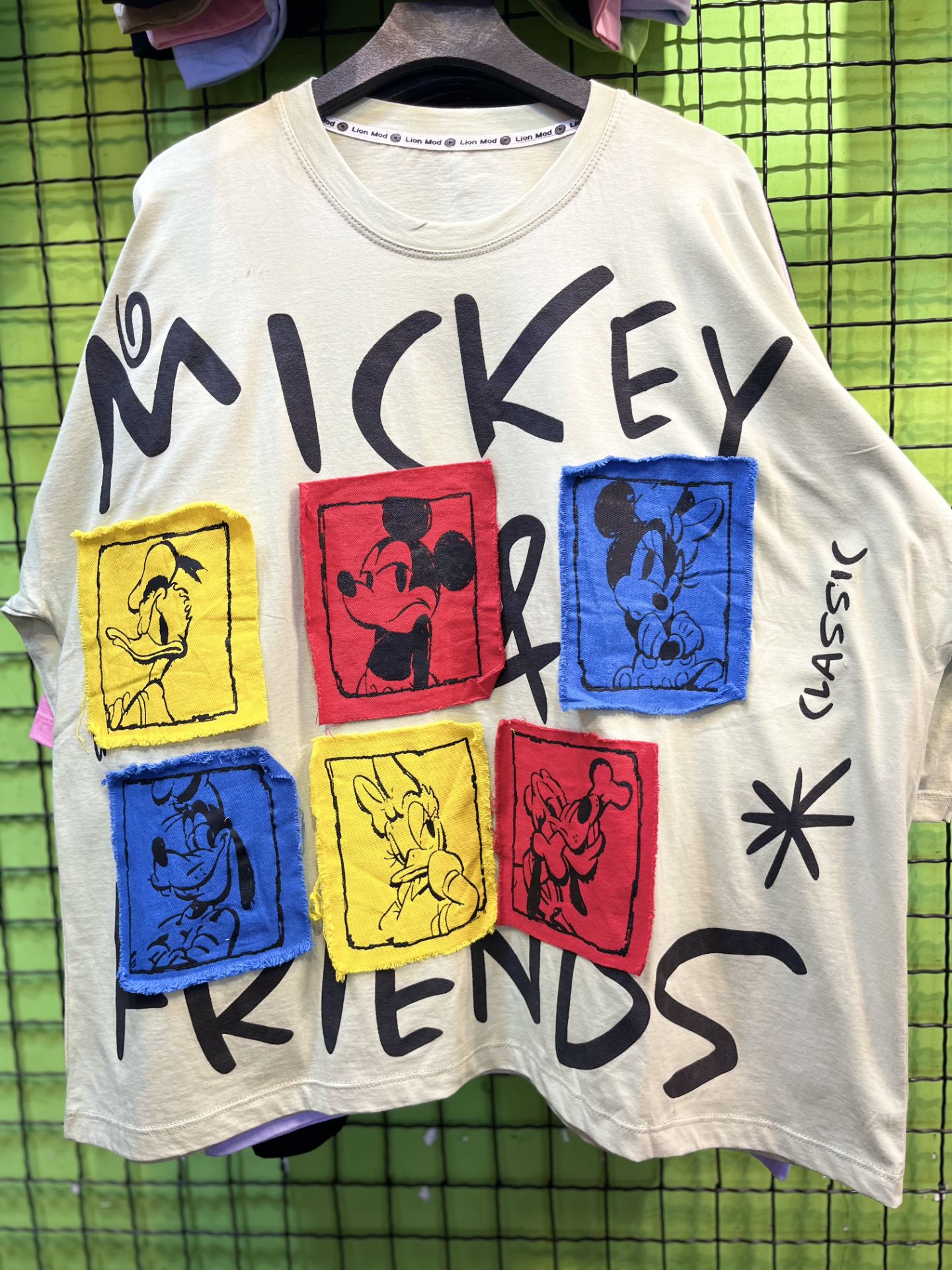 تیشرت زنانه تیکه دوزی🩷 MICKEY 🩷